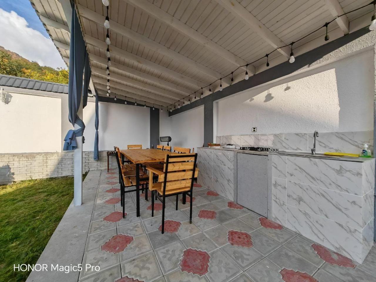 Qafqaz Mountside Chalet Gabala Exterior photo